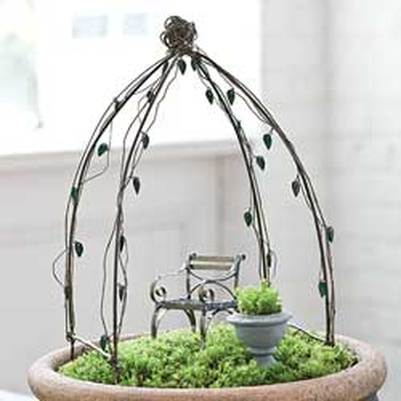 Mini Garden Arbor at The Everyday Home