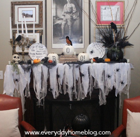 No Sew Halloween Mantel Scarf by The Everyday Home  #theeverydayhome  #Halloween  #nosew