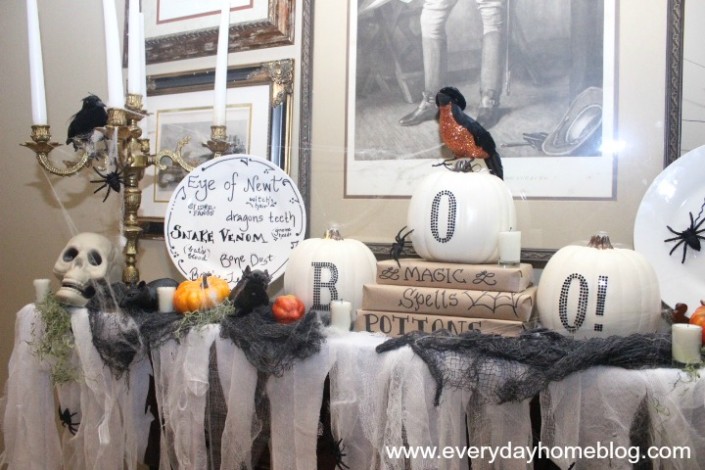 Halloween Mantel at The Everyday Home