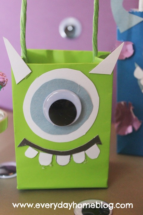 Monsters Inc Halloween Bags and Cupcakes at The Everyday Home