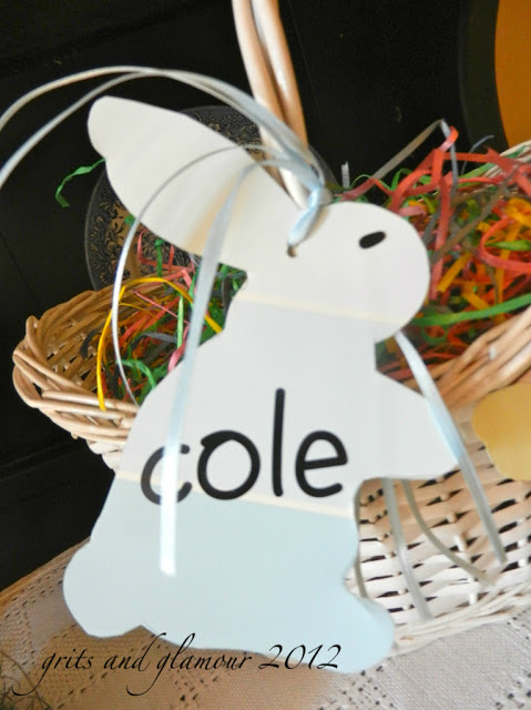 Paint Chip Easter Basket Tag by The Everyday Home #crafts #Eastercrafts #EasterBasket