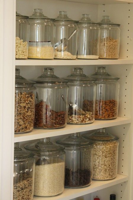 15 Pantry Organizing Ideas by The Everyday Home #organize #home #DIY