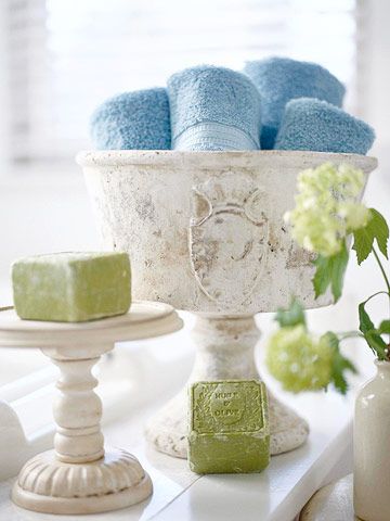 10 Ways to "Hotel-ify" Your Guest Bath by The Everyday Home