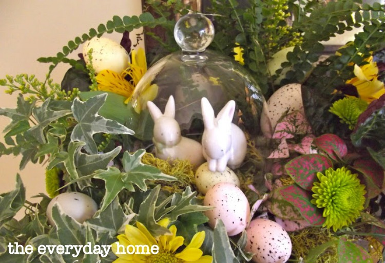 An Easy and Inexpensive Springtime Planter by The Everyday Home Blog