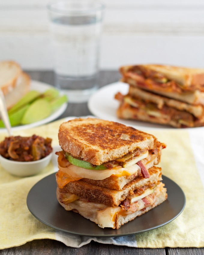 Oct-Feature-Spicy-Apple-Bacon-Grilled-Cheese-4-680x850