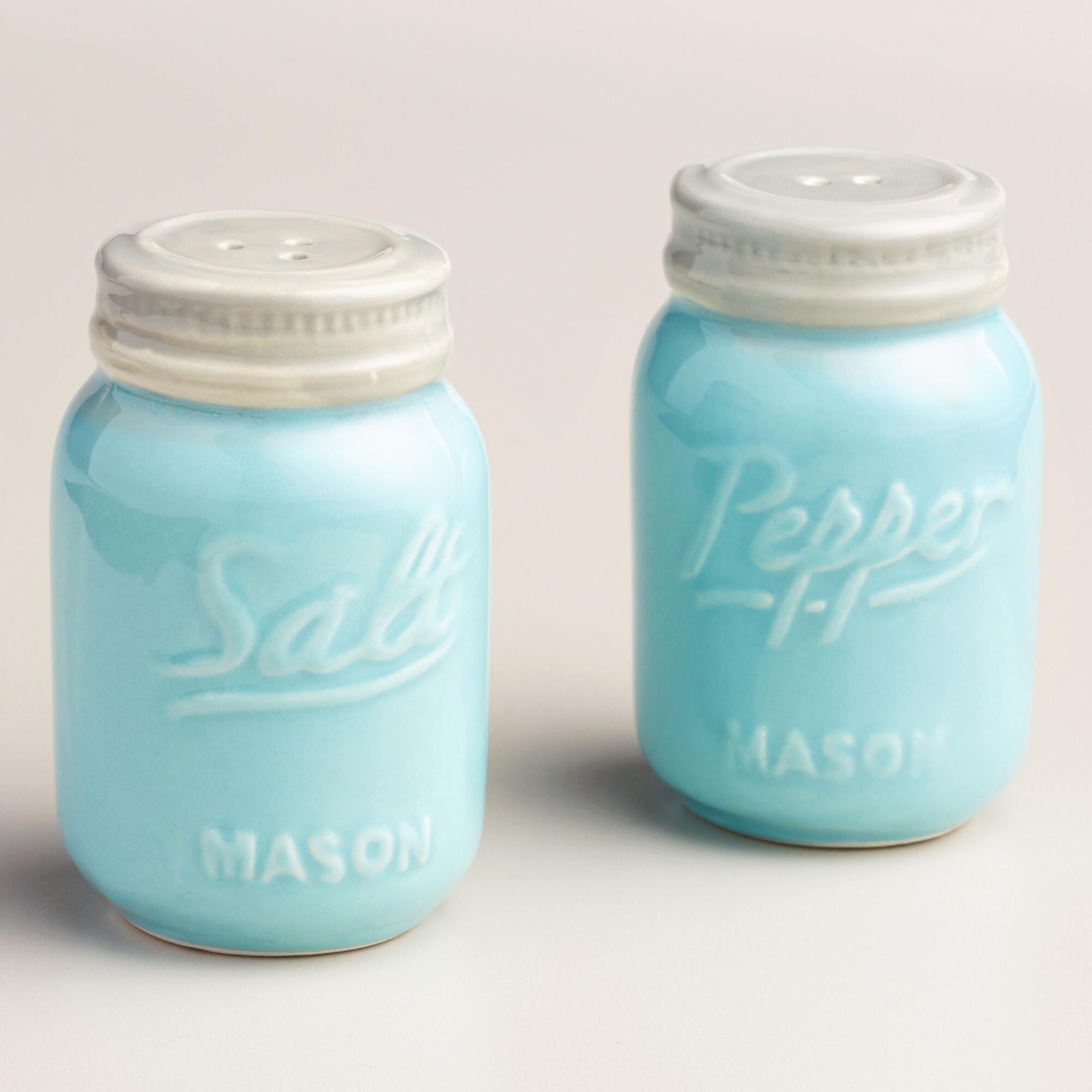 Mason Jar Salt & Pepper Shakers |Ultimate Gift Guide for Mason Jar Lovers | The Everyday Home
