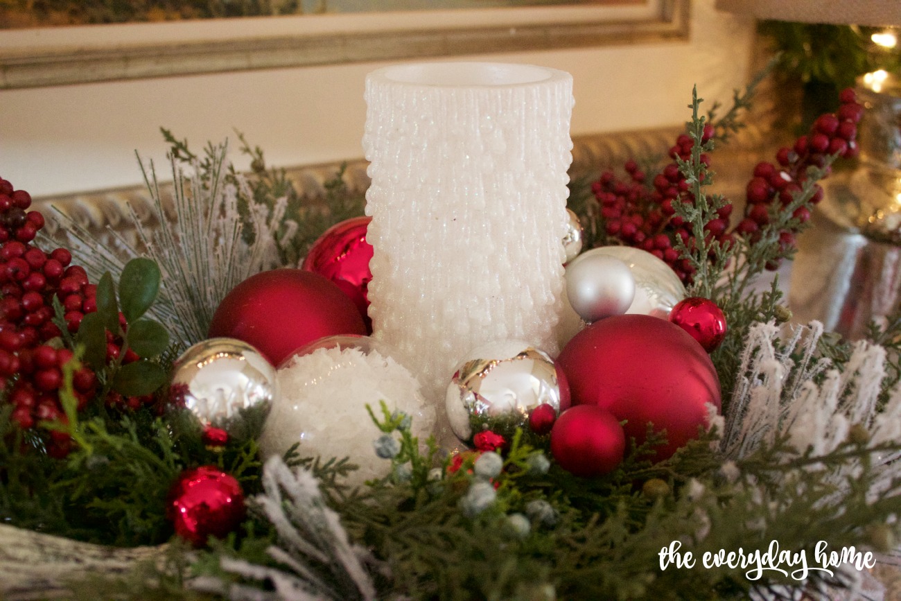 Christmas Candle Centerpiece | 2015 Christmas Dining Room Tour | The Everyday Home | www.everydayhomeblog.com