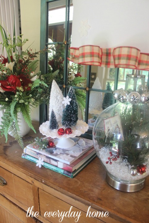 Make a Christmas Lamp | The Everyday Home