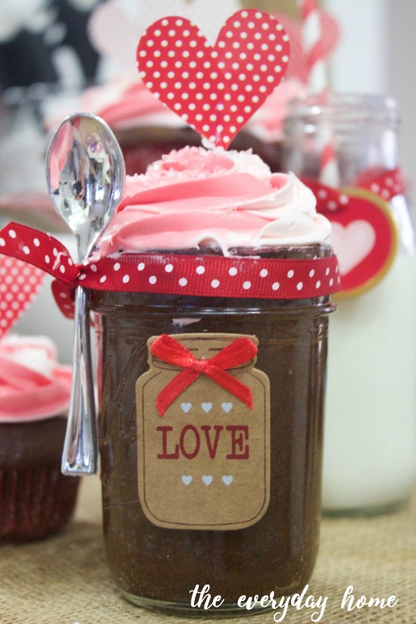 20+ Projects for Valentine's Day | The Everyday Home | www.everydayhomeblog.com