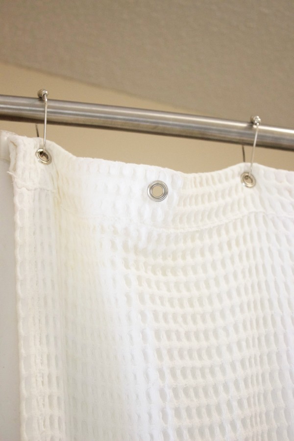 shower curtain rings | The Everyday Home