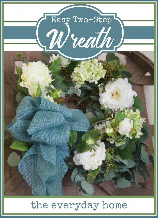 Easy DIY Wreath | The Everyday Home | www.everydayhomeblog.com
