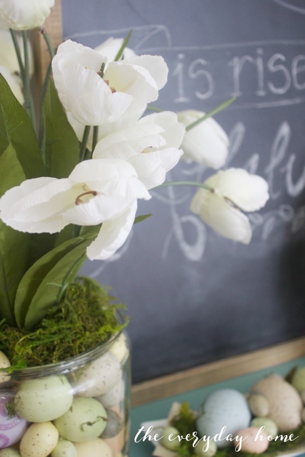 Spring Kitchen Tour | White Tulips | The Everyday Home
