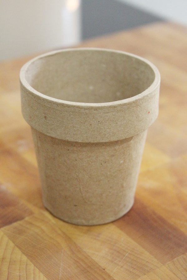 Paper Mache Pot | The Everyday Home | www.everydayhomeblog.com