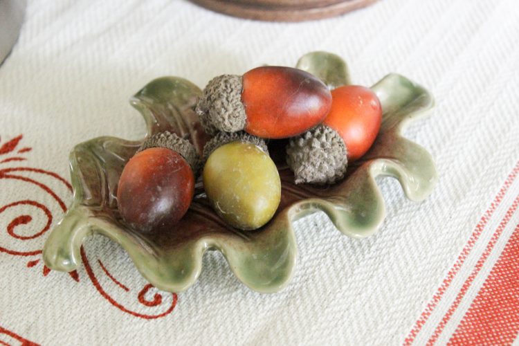 acorns-on-leaf-dish  | The Everyday Home | www.everydayhomeblog.com