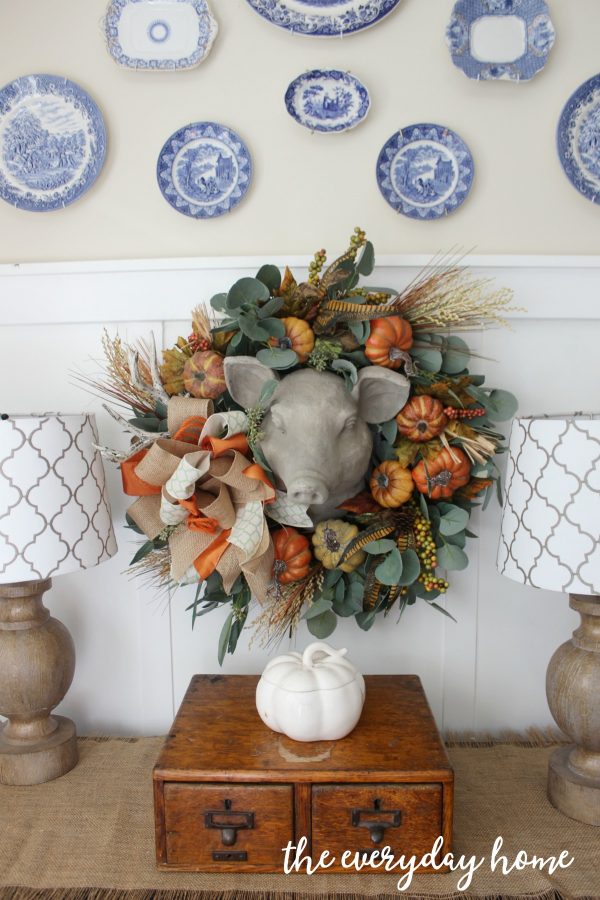 updating-a-fall-wreath-using-floral-picks | the everyday home | www.everydayhomeblog.com