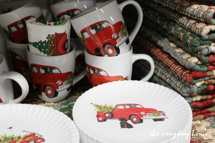 vintage-truck-dishes | The Everyday Home | www.everydayhomeblog.com