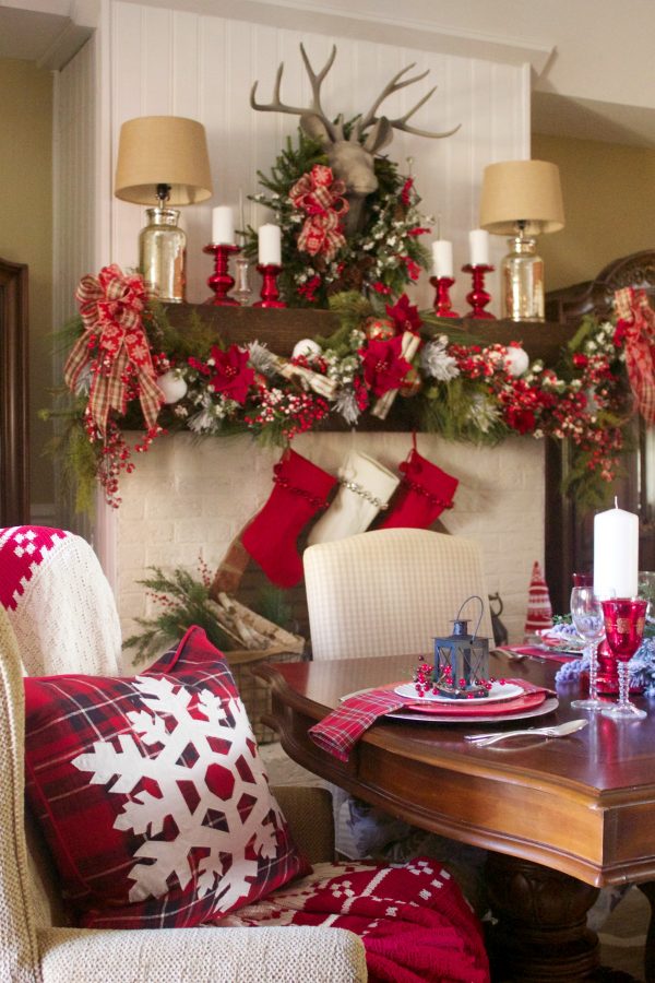 creating-a-festive-christmas-mantel |The Everyday Home | www.everydayhomeblog.com
