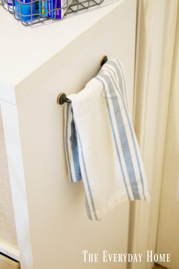 diy-laundry-cubby-handle | The Everyday Home | www.everydayhomeblog.com