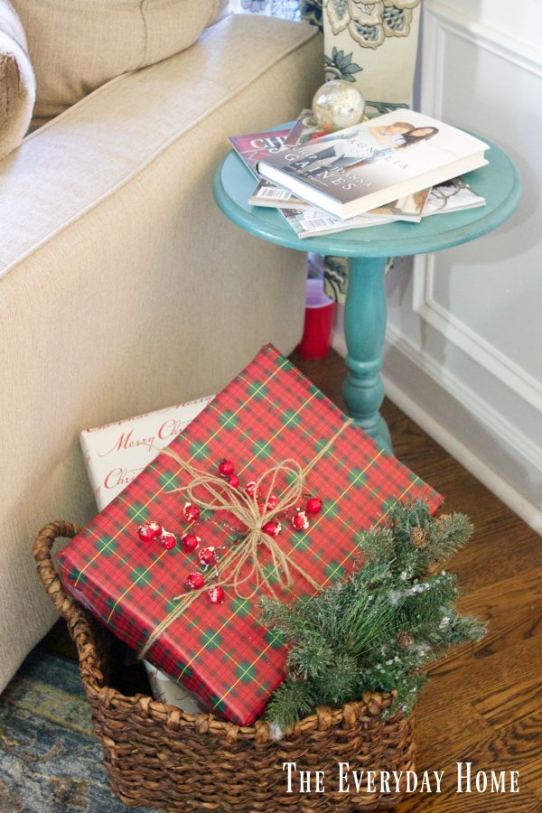christmas-living-room-packages