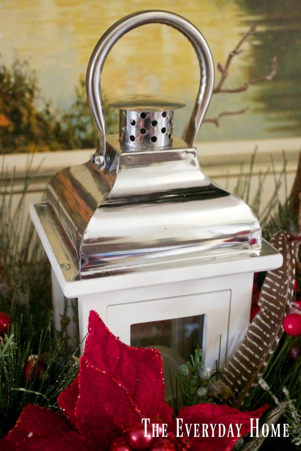 dining-room-buffet-for-christmas-centerpiece-lantern