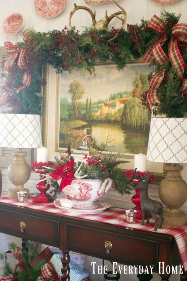 dining-room-buffet-for-christmas-with-garland