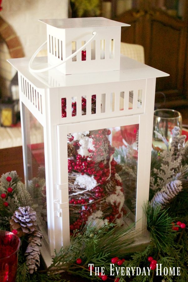 festive-tablescape-white-lantern