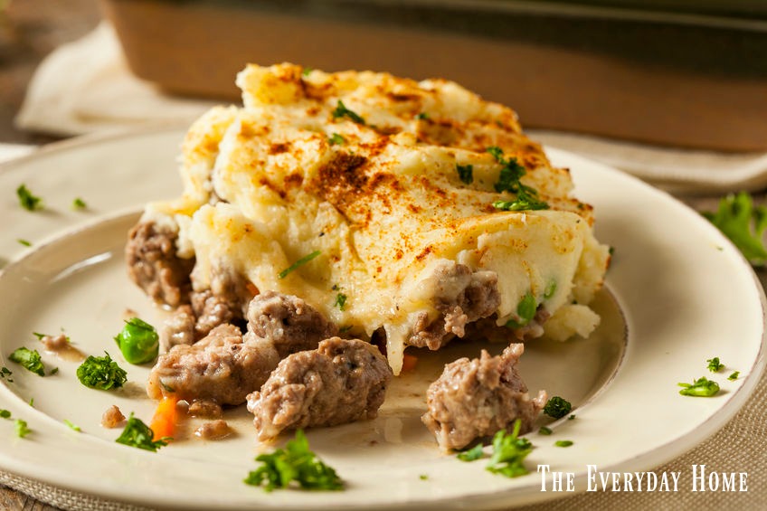 Easy Shepherd's Pie Recipe | The Everyday Home | www.everydayhomeblog.com