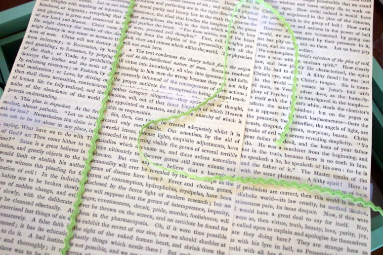 Scrapbook Paper Bunny Art | The Everyday Home | www.everydayhomeblog.com