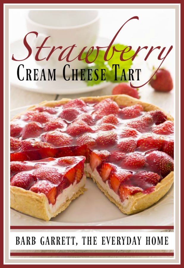 Easy Strawberry Cream Cheese Tart Recipe || The Everyday Home || www.everydayhomeblog.com