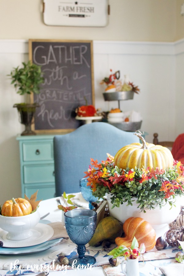 Creating a Fall Tablescape | The Everyday Home