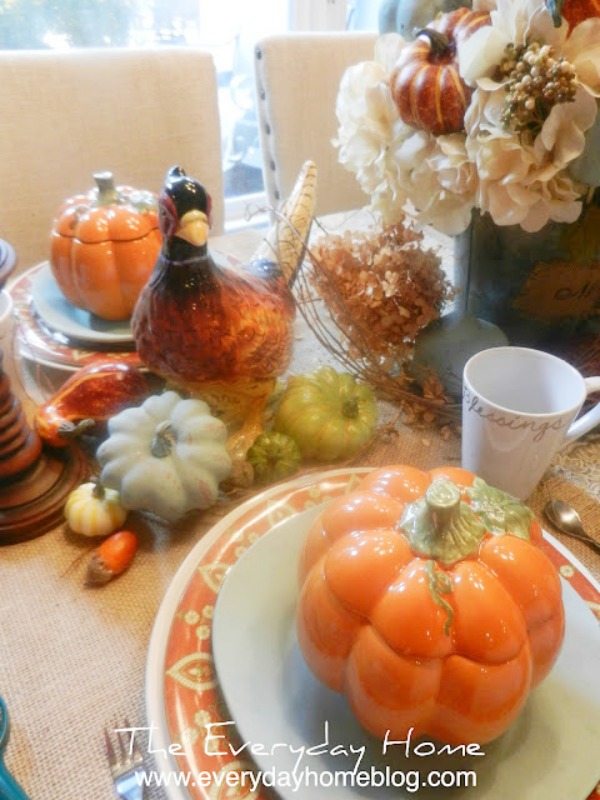 How to Use Color in a Fall Tablescape | The Everyday Home