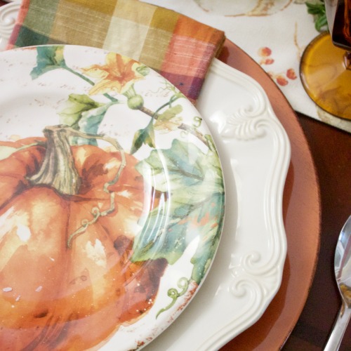 Traditional Fall Tablescape Placesetting | The Everyday Home