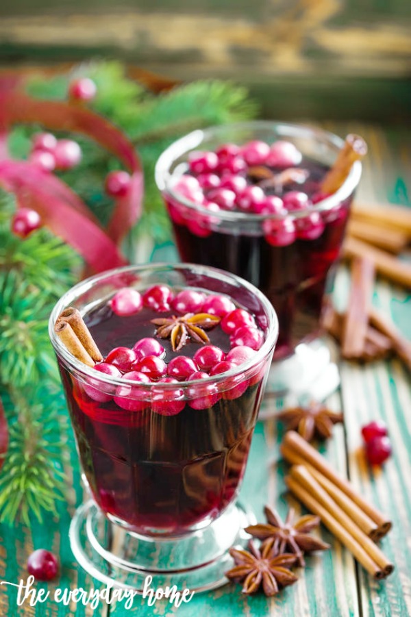 Cranberry Mulled Wine Recipe | The Everyday Home